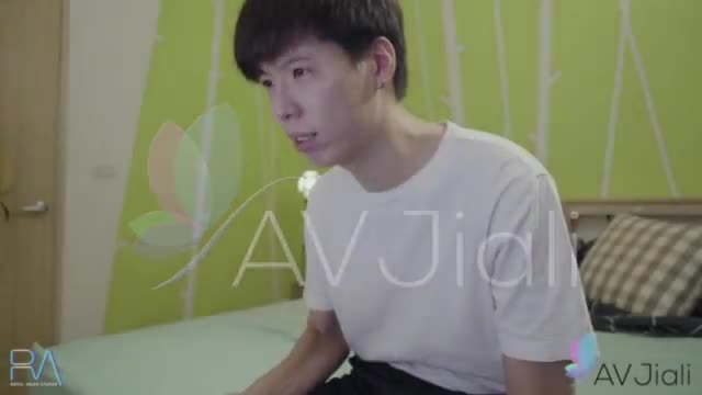 Nonton taiwan angel miss xu xiaoxin loves to make her step brother horny and today he finally gets her in streaming